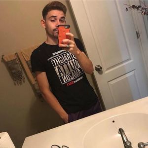 Meet your Posher, Ricky